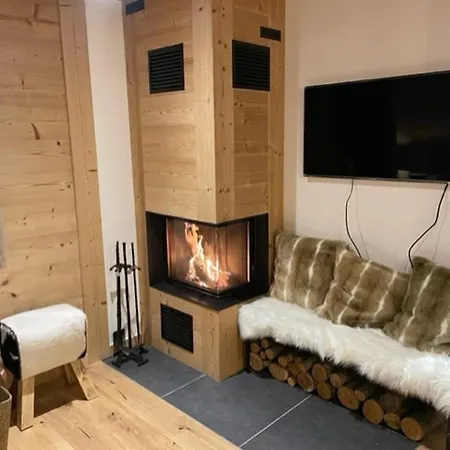 Cosy Renove, 4 Chambres, Terrasse, Wifi, Parking, Pres Village Et Ski-bus - Fr-1-505-191 Chalet