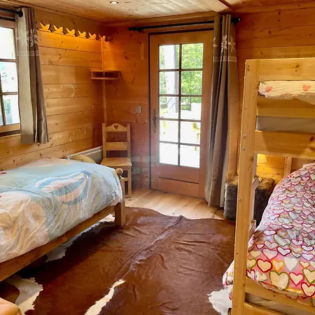 Cosy Renove, 4 Chambres, Terrasse, Wifi, Parking, Pres Village Et Ski-bus - Fr-1-505-191 Chalet